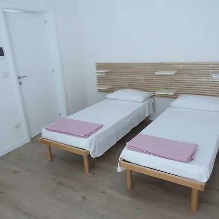 La Casa Del Gelso Bianco 4* Οτράντο