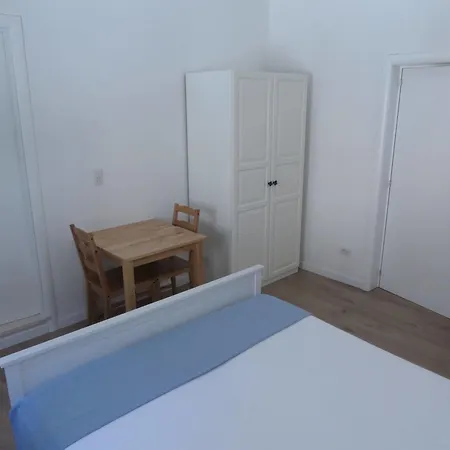 La Casa Del Gelso Bianco Bed and Breakfast 4*