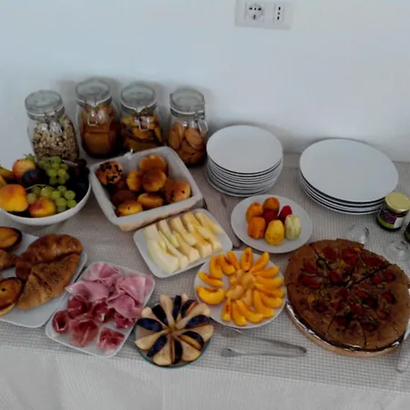 Bed and Breakfast La Casa Del Gelso Bianco