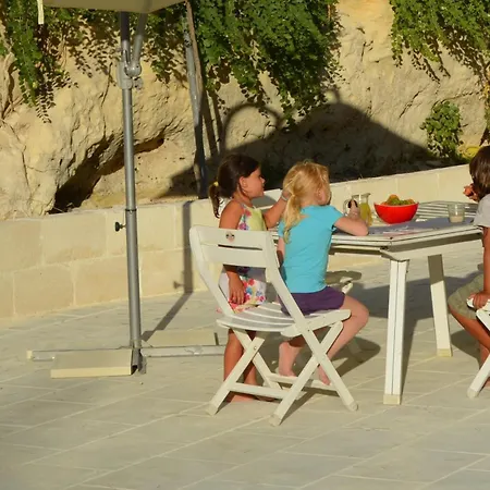 La Casa Del Gelso Bianco 4* Οτράντο