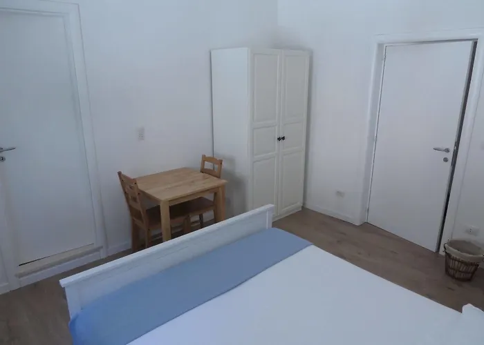 La Casa Del Gelso Bianco Bed & Breakfast 4*
