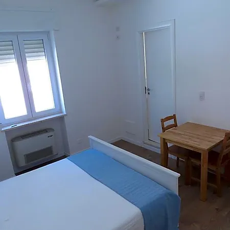 La Casa Del Gelso Bianco B&B 오트란토